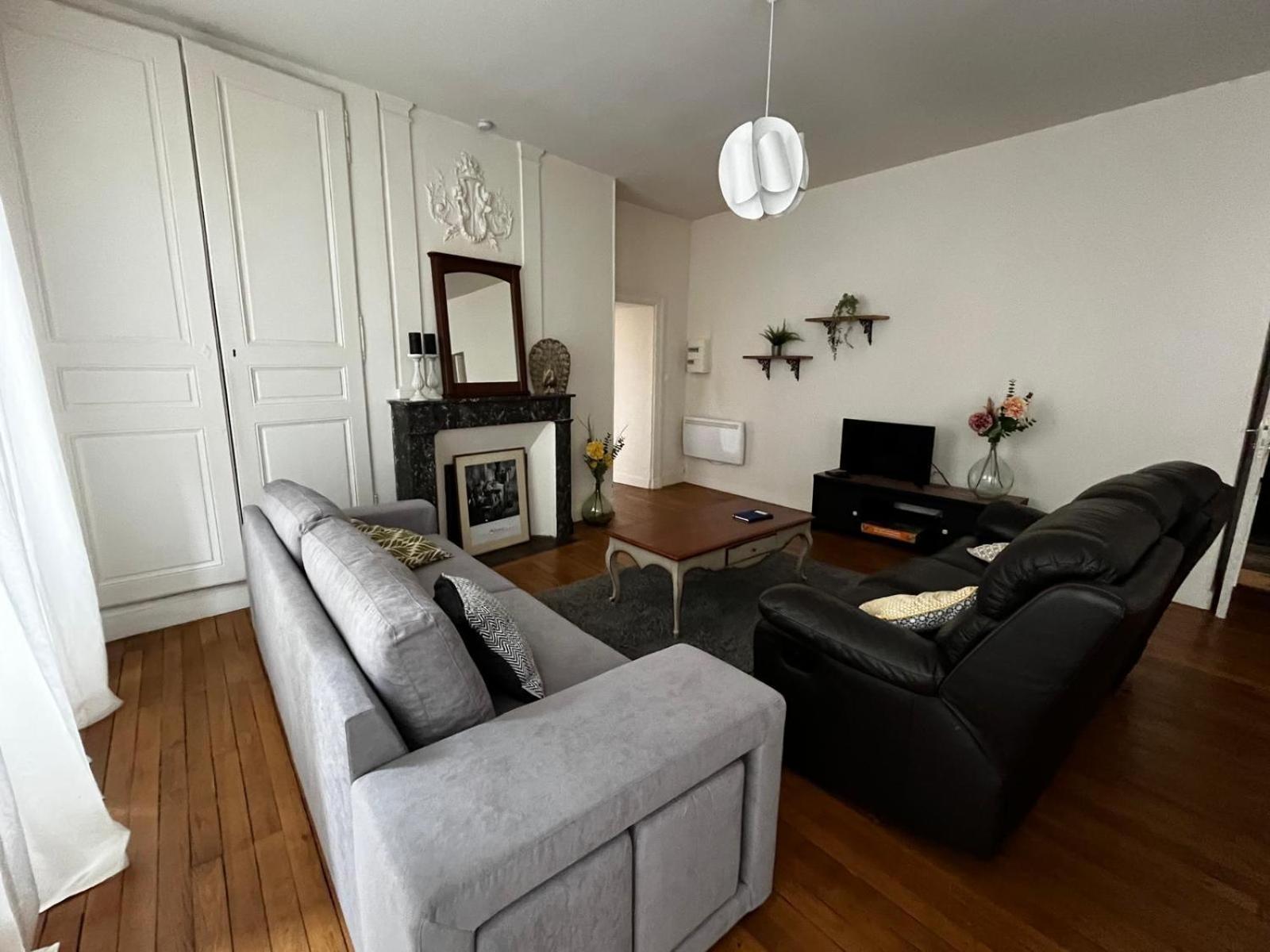 La Villa Louana 3 Appartement 60M2 ,Elegance Et Independance Coeur De Ville Aubusson  Kültér fotó